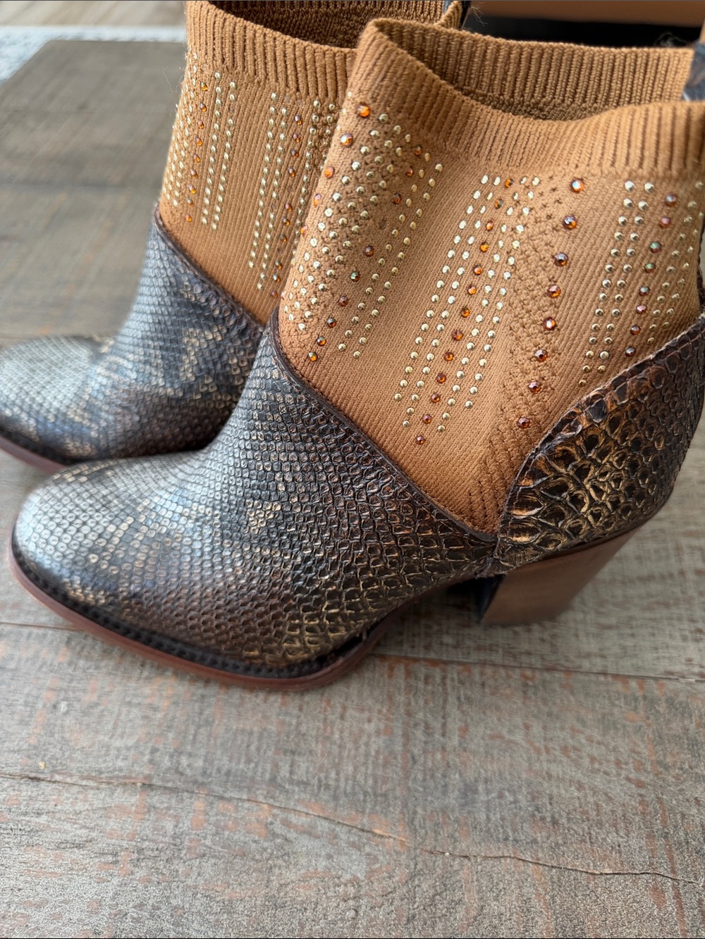 Cuadra Python Boots - Picture 2 of 10